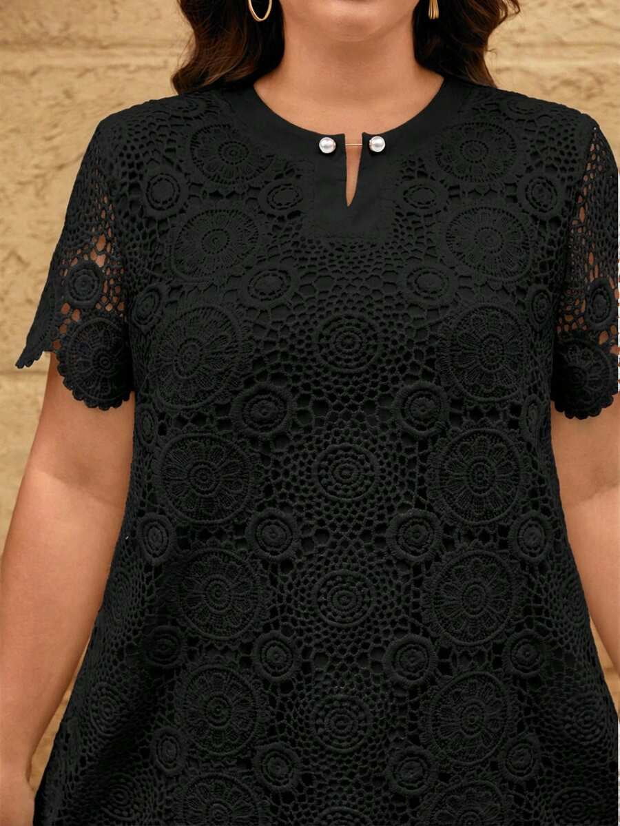 thumbnail image 7 of Plus Size Black Lace Dress with Tiered Ruffle Hem and Scalloped Edges, 7 of 7